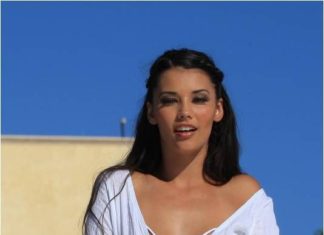 Bikinis Swimwear One pieces & Cover Ups : Sexy Bikinis – Stunning One Piece Swimsuits – Fabulous Cover Ups Check out o…