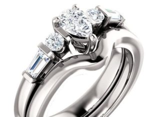 Diamond Rings : 0.50 Ct Pear Diamond Engagement Ring 14k White Gold