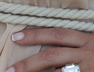 Diamond Rings : 12 Impossibly Beautiful Rose Gold Wedding Engagement Rings…