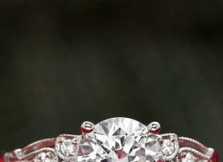 Diamond Rings : 18K White Gold Rosabel Diamond Ring