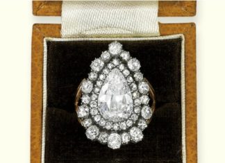Diamond Rings : A GEORGE III DIAMOND RING The pear-shaped diamond weighing approximately 3.00 ca…