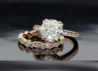 Diamond Rings : Amazing engagement www.ScarlettAvery……