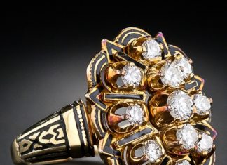 Diamond Rings : Beautiful Victorian Style Diamond Cluster Ring~This is a large scale Diamond clu…