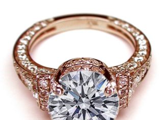 Diamond Rings : Cathedral Graduated pave Engagement Ring In Rose Gold. Holy rock….