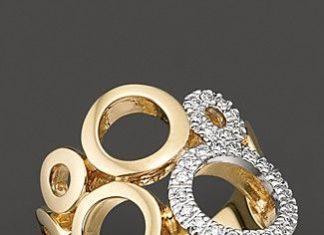 Diamond Rings : Circular Yellow Gold and Diamond Ring…