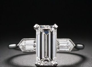 Diamond Rings : Emerald-Cut Diamond Art Deco Ring…