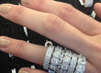 Diamond Rings : Henri Daussi