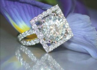 Diamond Rings : Luxury Diamond 3.41cts.-Solitaire Ring – Visit: schmucktraeume.com – Like: www.f…