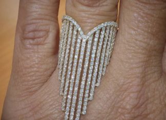 Diamond Rings : #ringjewelry #ringside #ring #diamonds #Butterfly #diamondbutterflies #whitediam…