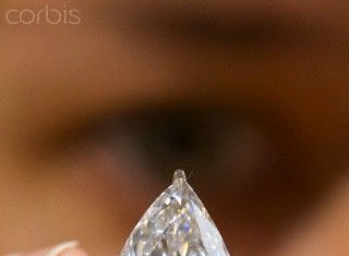 Diamond Rings : Sotheby's Jewellery auction of 21 carate diamond ring, Are you for real!!!!…