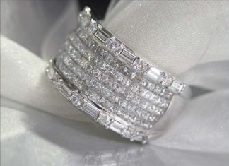 Diamond Rings : Terrific Diamond Ring, 3,04 cts. g-vsi WG18K…