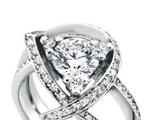 Diamond Rings : The Luxury engagement contains 98 diamonds, totaling 0.66ctw. Center stone sold …