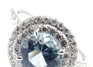 Diamond Rings : Tiffany & Co. Soleste 1.25 Carat Aquamarine Diamond Platinum Ring | 1stdibs.com