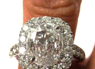 Diamond Rings : Vintage engagement ring…
