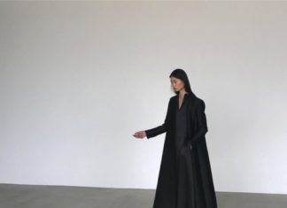 Fashion Editorial : 1010ll:https://www.instagram.com/p/BXx5nJGFpUo/?