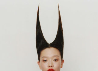 Fashion Editorial : bienenkiste:
Photographed by Coco Capitan for Dazed Fall 2017