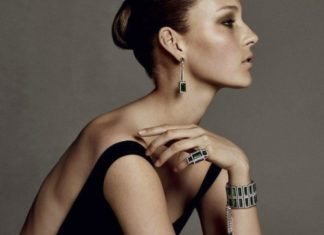 Fashion Editorial : Coup d'éclatJulia Bergshoeff by Christian MacDonald for Vogue…