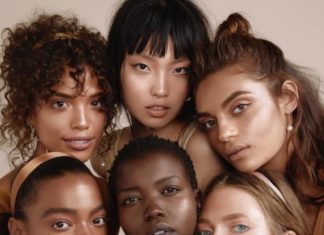 Fashion Editorial : lipteint:
https://instagram.com/p/BXDNrXRnJHA/