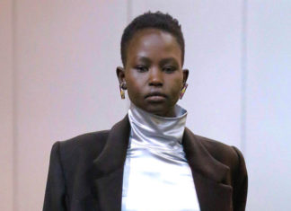 Fashion Editorial : rivegauchegoth:
driflloon:
aweng
@ eckhaus latta fw17
k