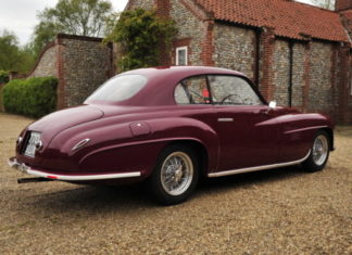 Fashion : @fashiondailymag 1949 ferrari 166 20’s luxury at BLENHEIM PALACE…