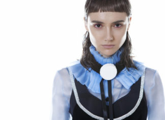 Fashion : @fashiondailymag : ADELINA RUSU Cruise/Resort 2018 Womenswear.