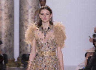 Fashion : @fashiondailymag GOLD ELIE SAAB couture ss17. (ph…