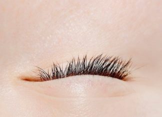 Fashion : lash. Cécilia Poupon