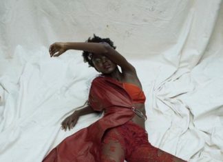 Fashion : Nadine Ijewere via @graceveemakeup
