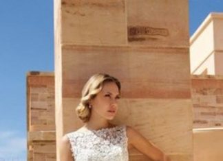 Short Wedding Dresses : Bateau Neckline Tea-length V-back Lace Bodice Vintage Wedding Dress