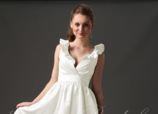 Short Wedding Dresses : For those brides of mine looking for a white dress for bach parties, bridal show…