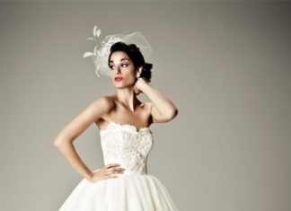 Short Wedding Dresses : If not as a ceremony dress, definately an idea for the reception. I would love t…