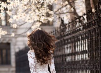 Short Wedding Dresses : Ivoire lace dress