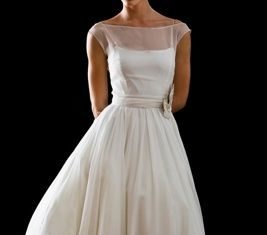 Short Wedding Dresses : mom of the bride dress? I want something vintage looking, that will also work w…