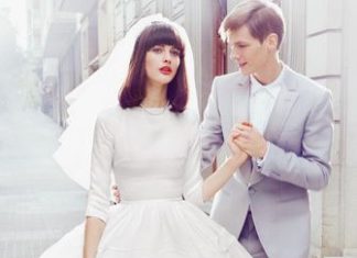 Short Wedding Dresses : The way a tiny bit of gold subtly peeks out from under the skirt. | 51 Beautiful…