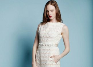 Short Wedding Dresses : The way the scalloped lace has a vintage 1960s feel….
