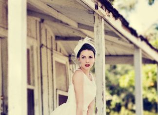 Short Wedding Dresses : Vintage wedding hat with feathers, gorgeous urban location, retro wedding dress,…