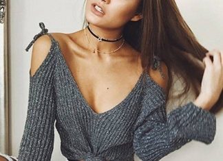 Street Style : streetstyleplatform:
Gray Cold Shoulder Sweater