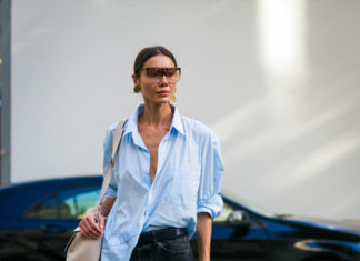 Street Style : Love the nonchalant attitude of this look.
