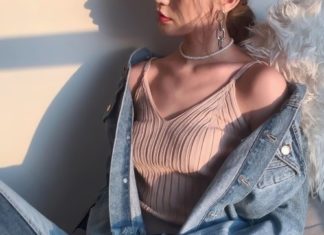 Street Style : Oversized Denim Jacket