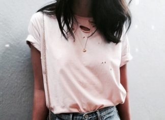 Street Style : streetstyleplatform:
Basic Tee