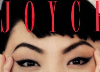 Fashion Editorial : vintagewoc:
Irina Pantaeva (1990′s)