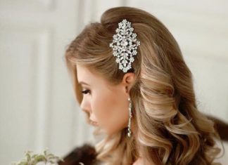 Wedding Hair With Flowers & jewels : 20 Gorgeous Wedding Hairstyles – Belle The Magazine