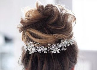 Wedding Hair With Flowers & jewels : 35 Perfectly Imperfect Messy Hairstyles For All Lengths – The Right Hairstyles for You