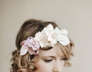 Wedding Hair With Flowers & jewels : Chic Wedding Headpieces – Bridal Hair Accessories