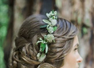 Wedding Hair With Flowers & jewels : Gallery & Inspiration | Picture – 2023103 – Style Me Pretty
