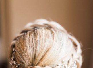 Wedding Hair With Flowers & jewels : Gallery & Inspiration | Picture – 2042552 – Style Me Pretty