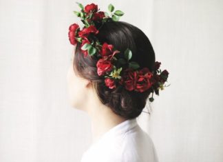 Wedding Hair With Flowers & jewels : Hey, I found this really awesome Etsy listing at www.etsy.com/……