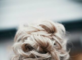 Wedding Hair With Flowers & jewels : How I visualize Dara’s wedding hair in DELIRIOUS, a mature YA/NA contemporary ro…