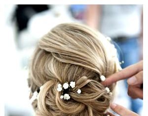 Wedding Hair With Flowers & jewels : Looking for Wedding Hair Inspiration? Be sure to follow our Bridal Hairstyles bo…