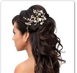 Wedding Hair With Flowers & jewels : Love the hair!…